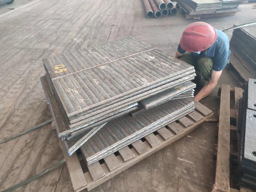 河北碳化铬钢板