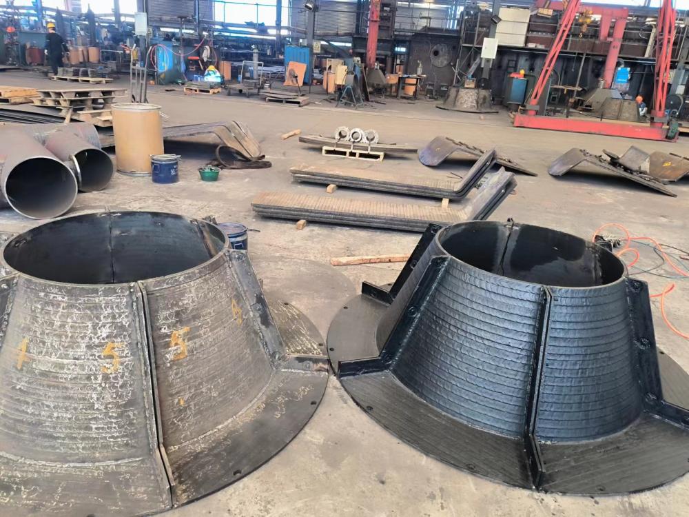 河北堆焊耐磨护罩，双金属耐磨护罩