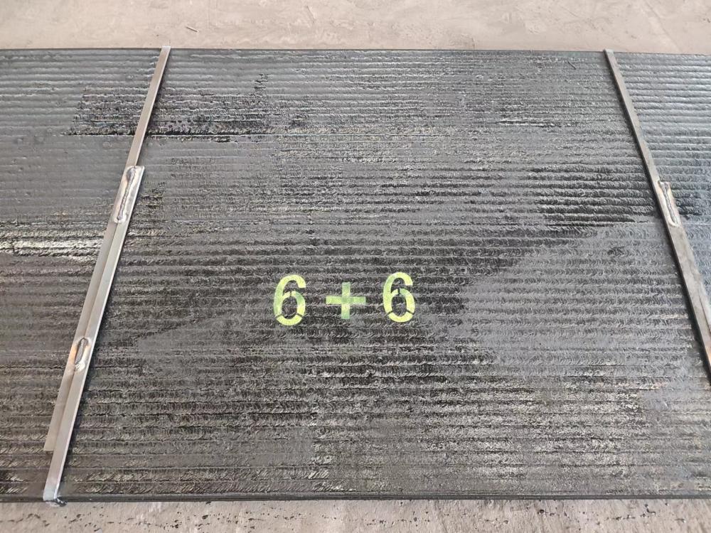 河北高铬合金耐磨板1400*3400