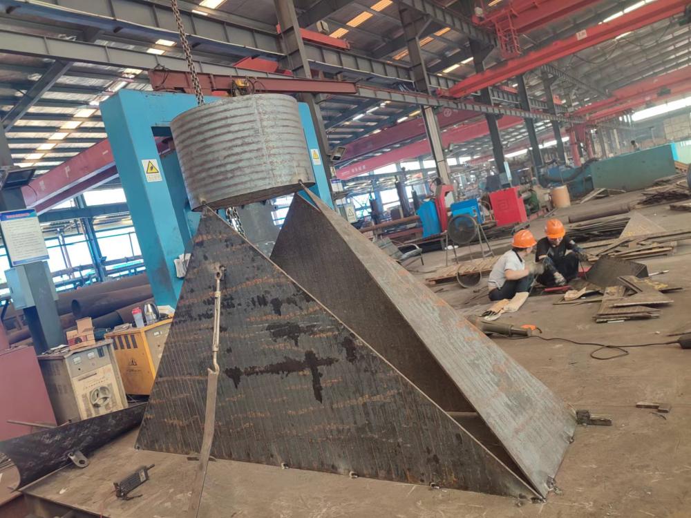 河北方变圆耐磨钢板 高铬方接圆