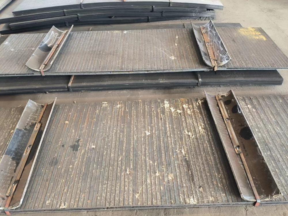 河北煤矿溜槽耐磨衬板